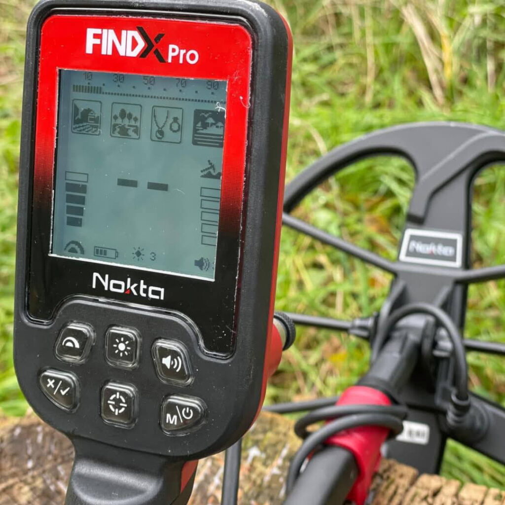 findx-pro-7586941