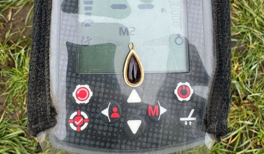 Золоті знахідки з металошукачем Nokta Legend 2